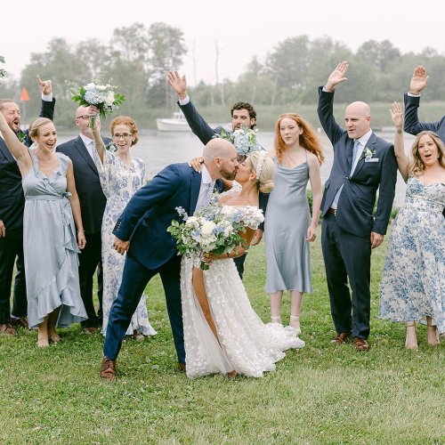Carousel post from lelitebridal.