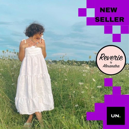 Carousel post from untaggedfashion.