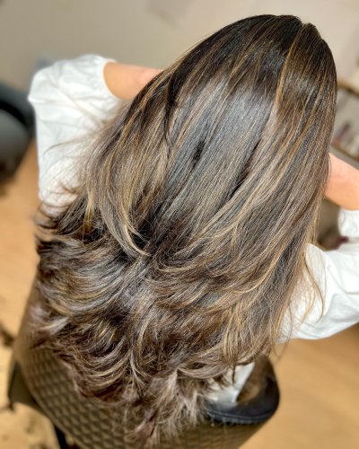 Carousel post from trindadehairstylist.