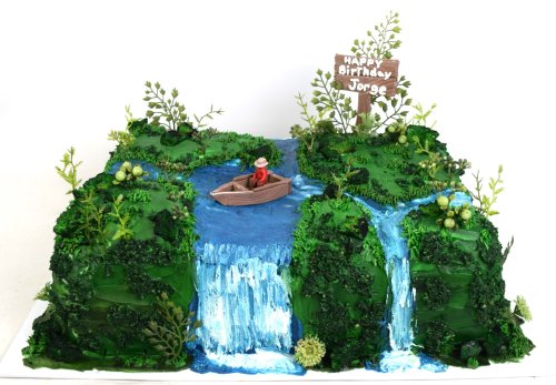 Photo post from marquettescakestudio.