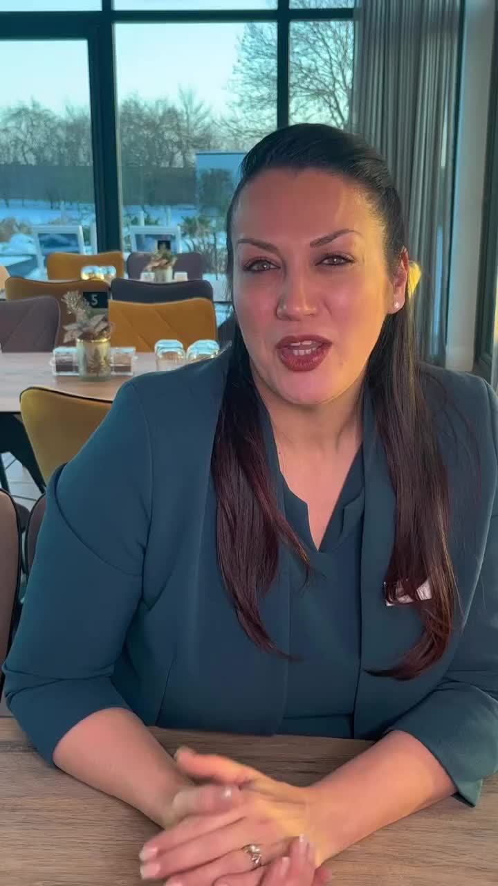 Video post from glasshouseretreat.