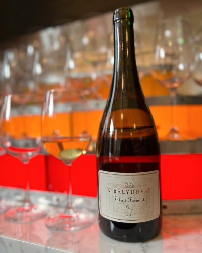 Carousel post from dandywineshop.