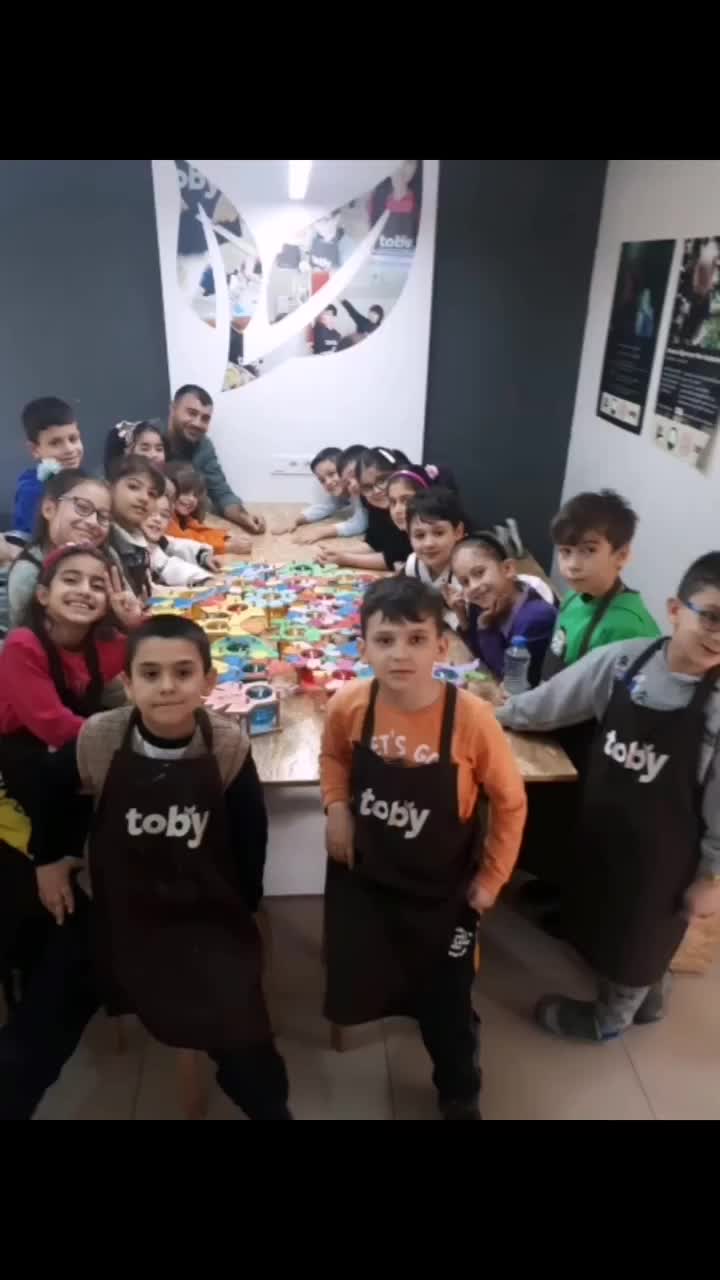 Video post from tobycomtr.