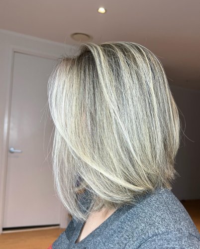 Carousel post from trindadehairstylist.