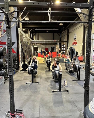 Carousel post from apexwarriorfitness.