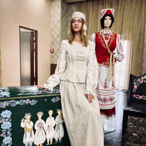 Carousel post from padarunak.fond.