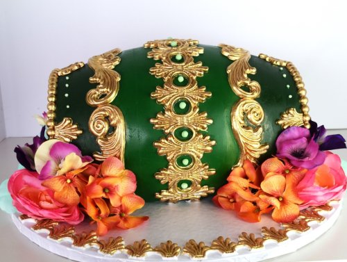 Photo post from marquettescakestudio.