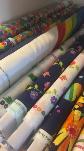 Video post from elephantinmyhandbag.