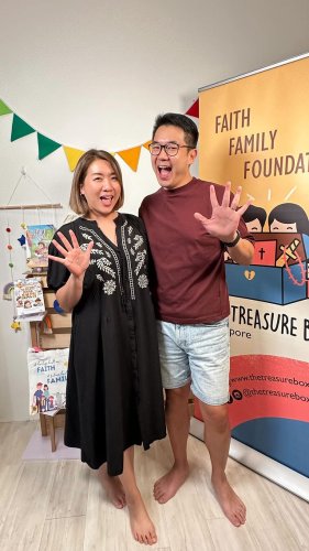 Video post from thetreasureboxsg.