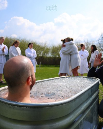 Photo post from glasshouseretreat.