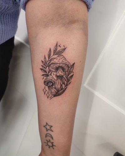 Photo post from lovetattoossandhurst.