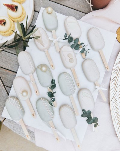 Photo post from suesseboutique.