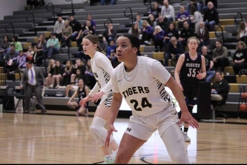 Carousel post from bvtigernews.