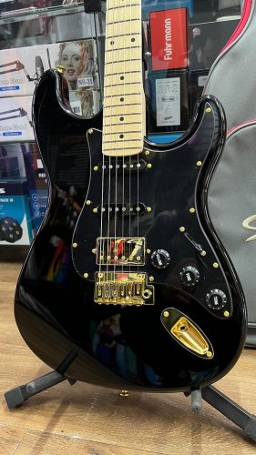Video post from miyatamusic.
