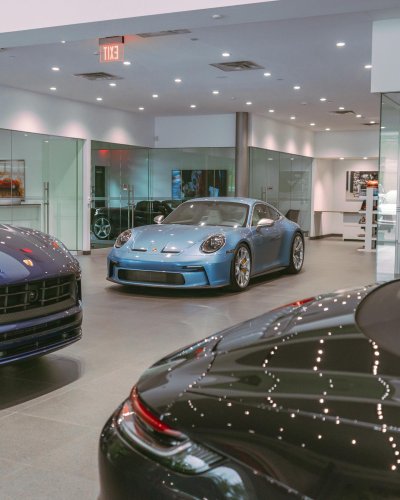 Carousel post from porschewarrington.