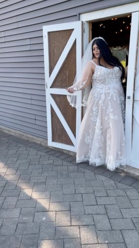 Video post from thecurvybridenj.