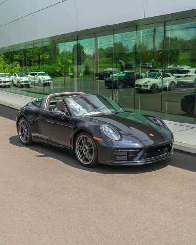 Carousel post from porschewarrington.