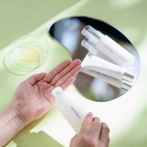 Carousel post from dermed_official.