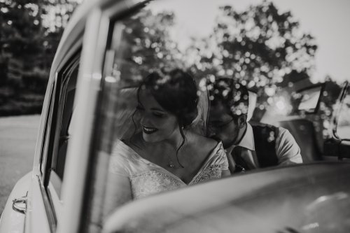 Carousel post from thecurvybridenj.