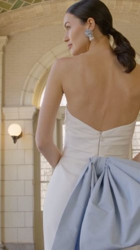 Video post from jolibride.