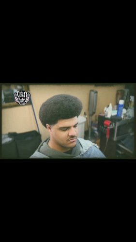 Video post from corndabarber.