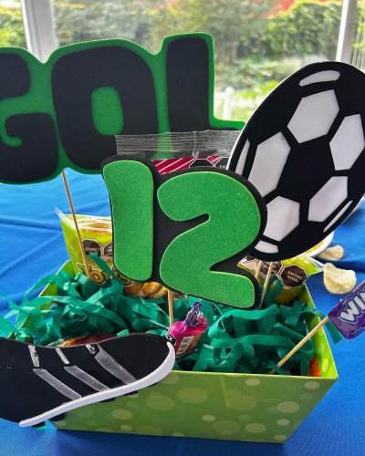 Carousel post from la_gifteria.