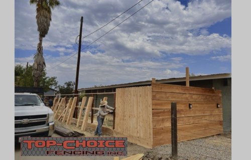 Carousel post from topchoicefencing.