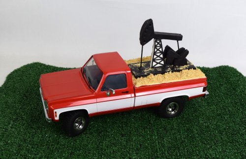 Photo post from marquettescakestudio.