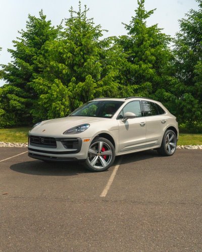 Carousel post from porschewarrington.
