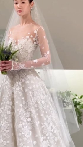 Video post from lelitebridal.