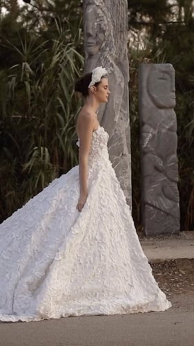 Video post from jolibride.