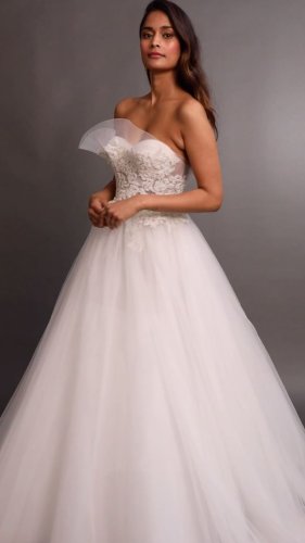 Video post from jolibride.