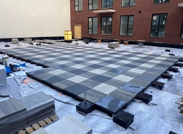 Carousel post from techobloc.