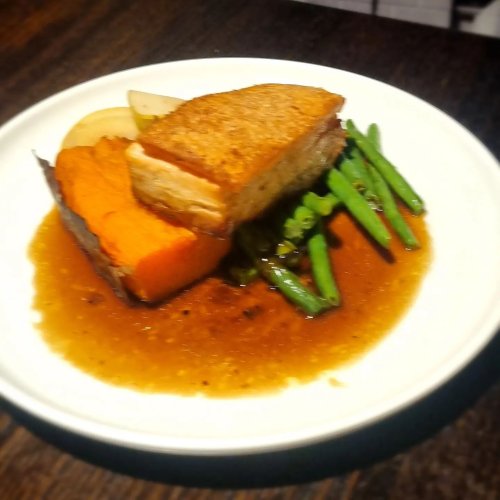 Carousel post from thearytoukley.