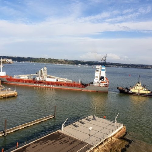 Photo post from kasarstays.