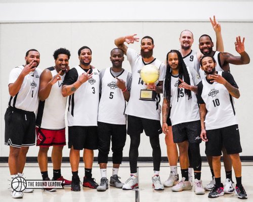 Carousel post from theroundleague.