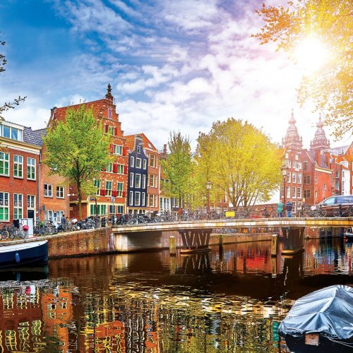 Photo post from taucktravel.