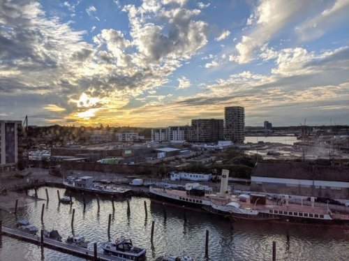 Photo post from kasarstays.