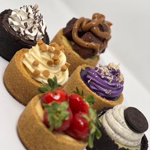 Photo post from famous_creations_catering.