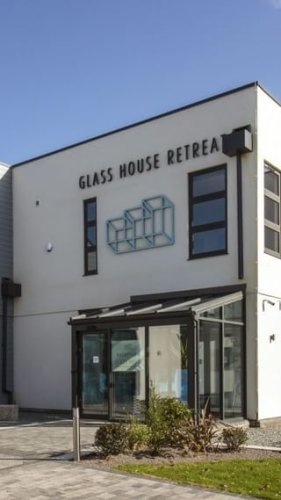 Video post from glasshouseretreat.