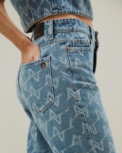 Carousel post from galeriaspacificoshopping.