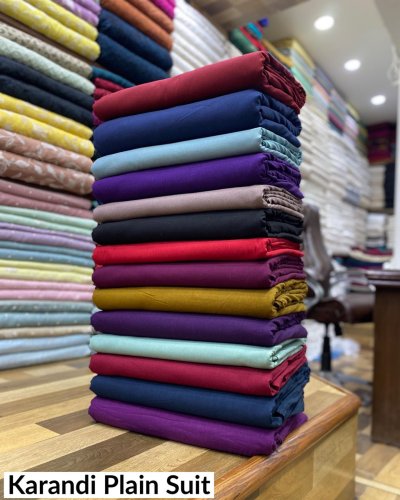 Carousel post from akbar_fabrics_.