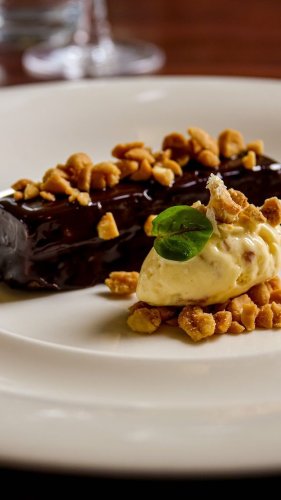 Video post from themoathouse.