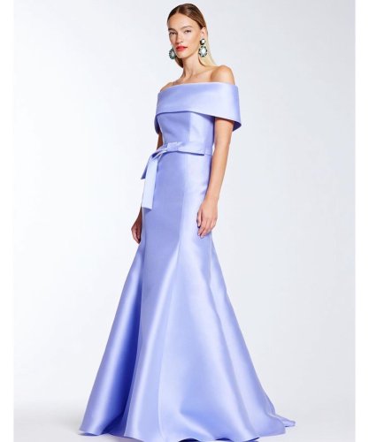 Carousel post from jolibride.