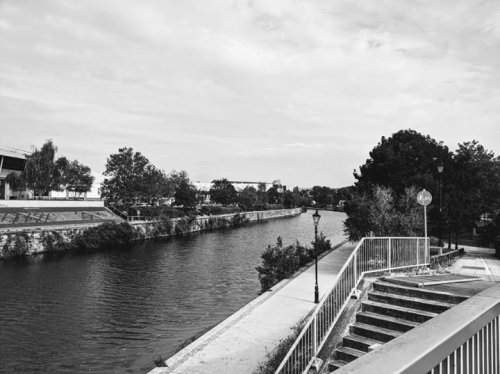 Photo post from kasarstays.