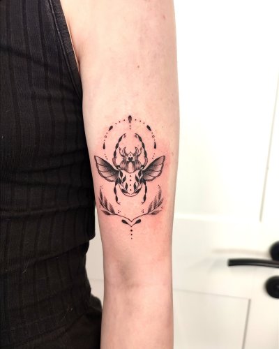 Photo post from lovetattoossandhurst.
