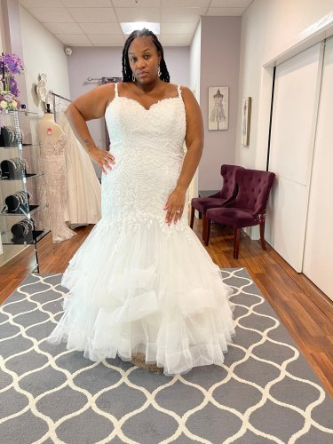 Photo post from thecurvybridenj.