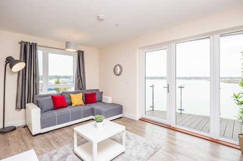 Photo post from kasarstays.