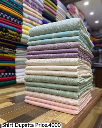 Carousel post from akbar_fabrics_.