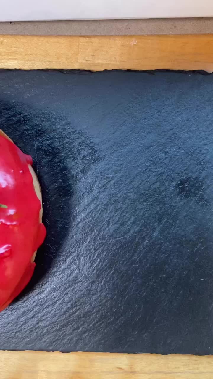 Video post from thedoughnutproject.